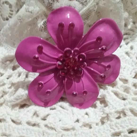 🎀 Flower Ring🎀 - Picture 1 of 3